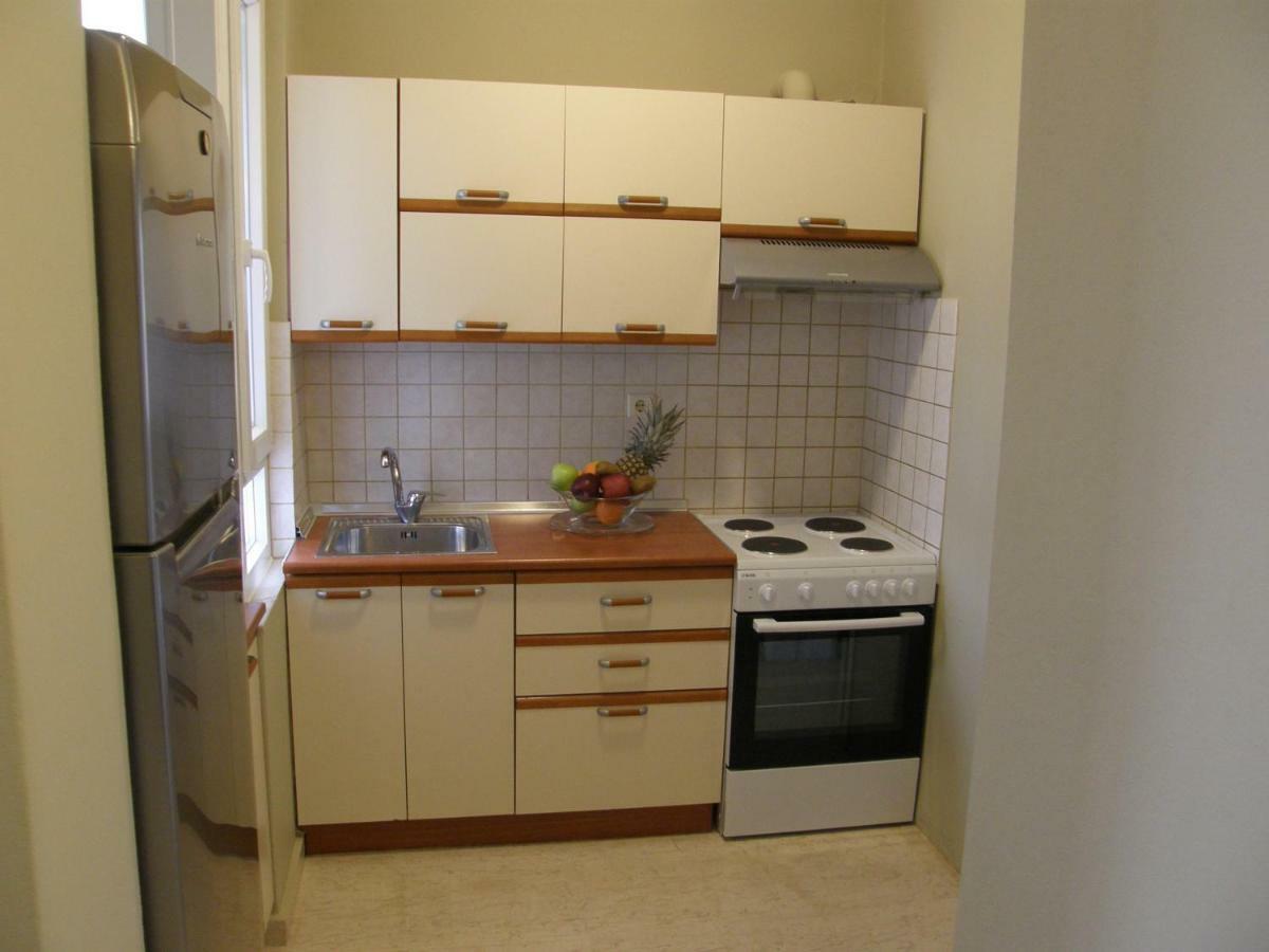 Christi A&β Apartmán