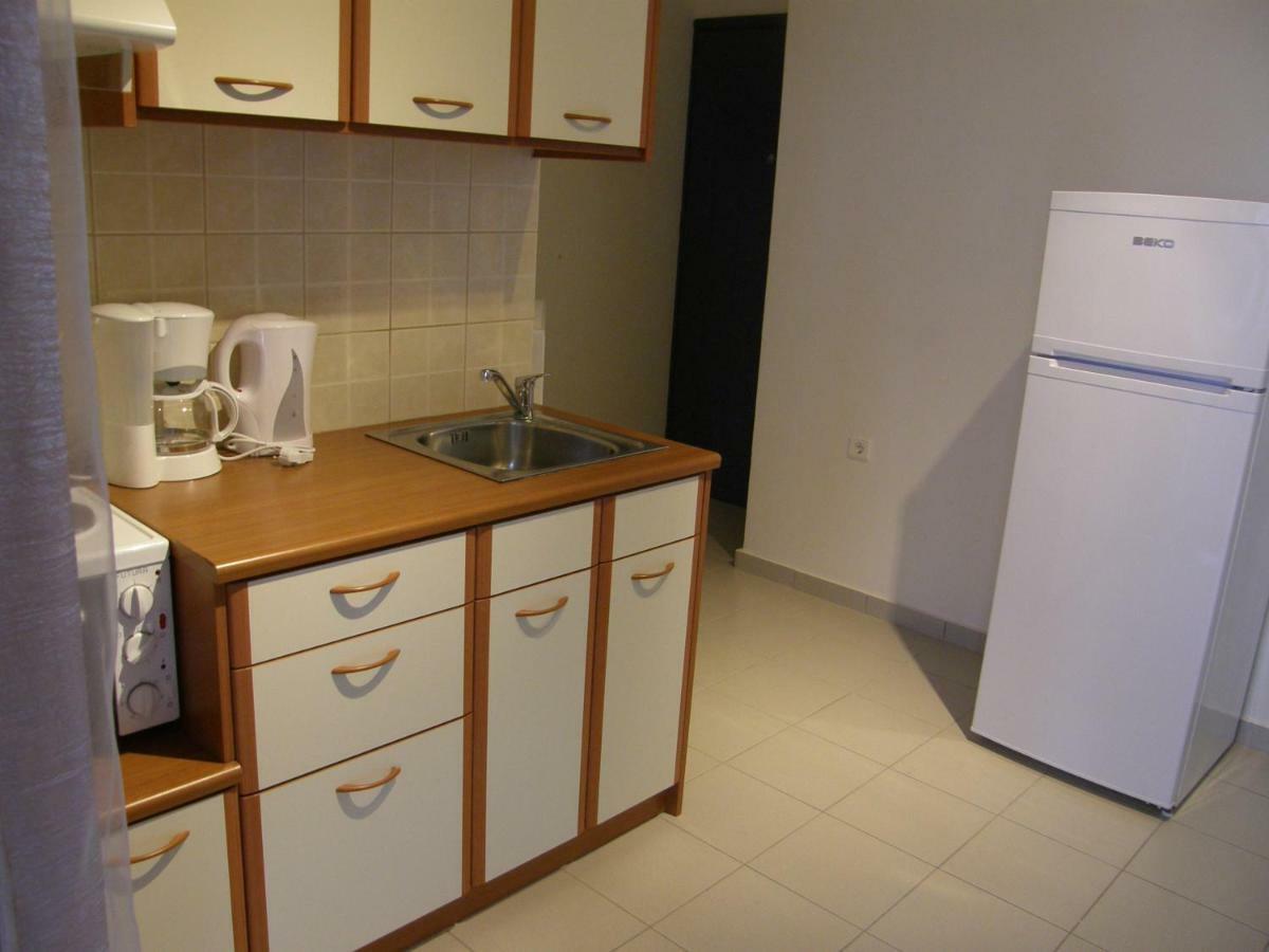 Christi A&β Apartment *